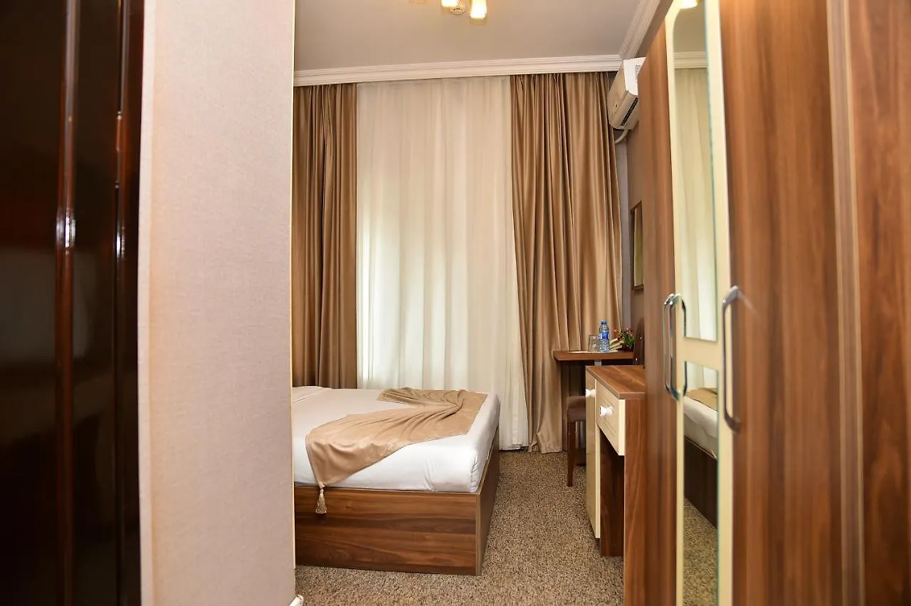 Boulevard Rigs Boutique Hotel バクー