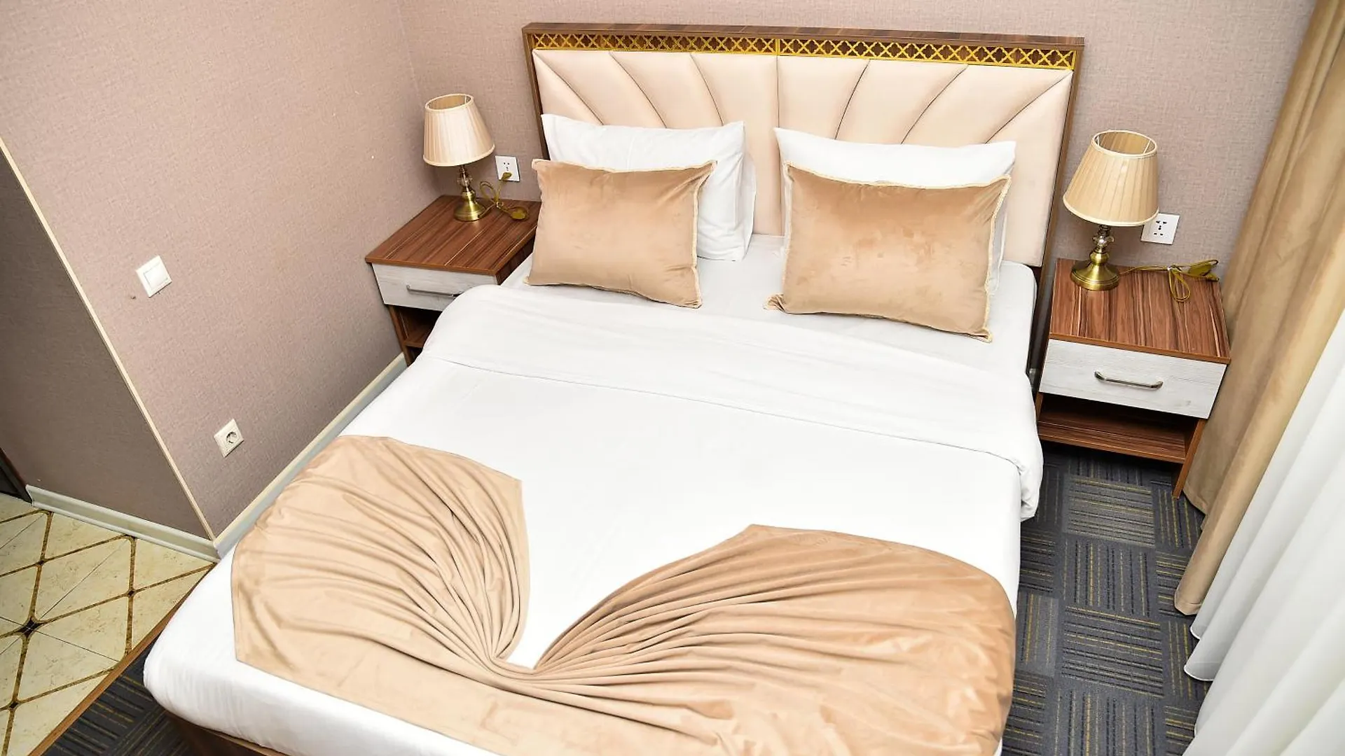 Boulevard Rigs Boutique Hotel バクー