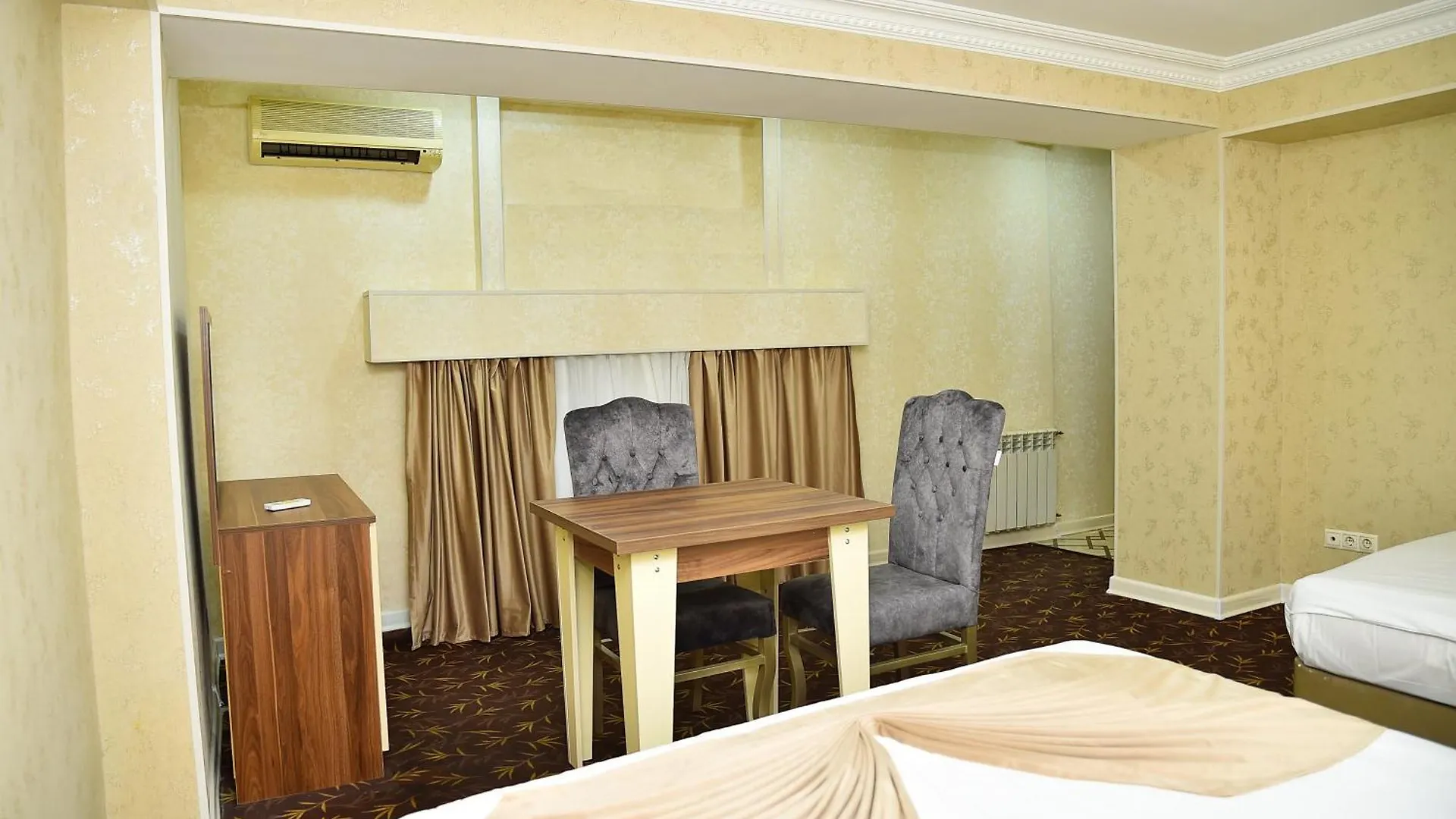 Boulevard Rigs Boutique Hotel バクー