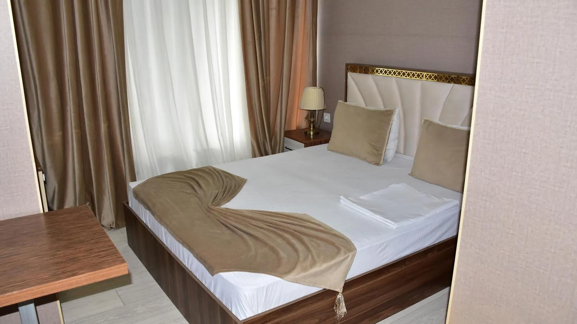 Boulevard Rigs Boutique Hotel バクー